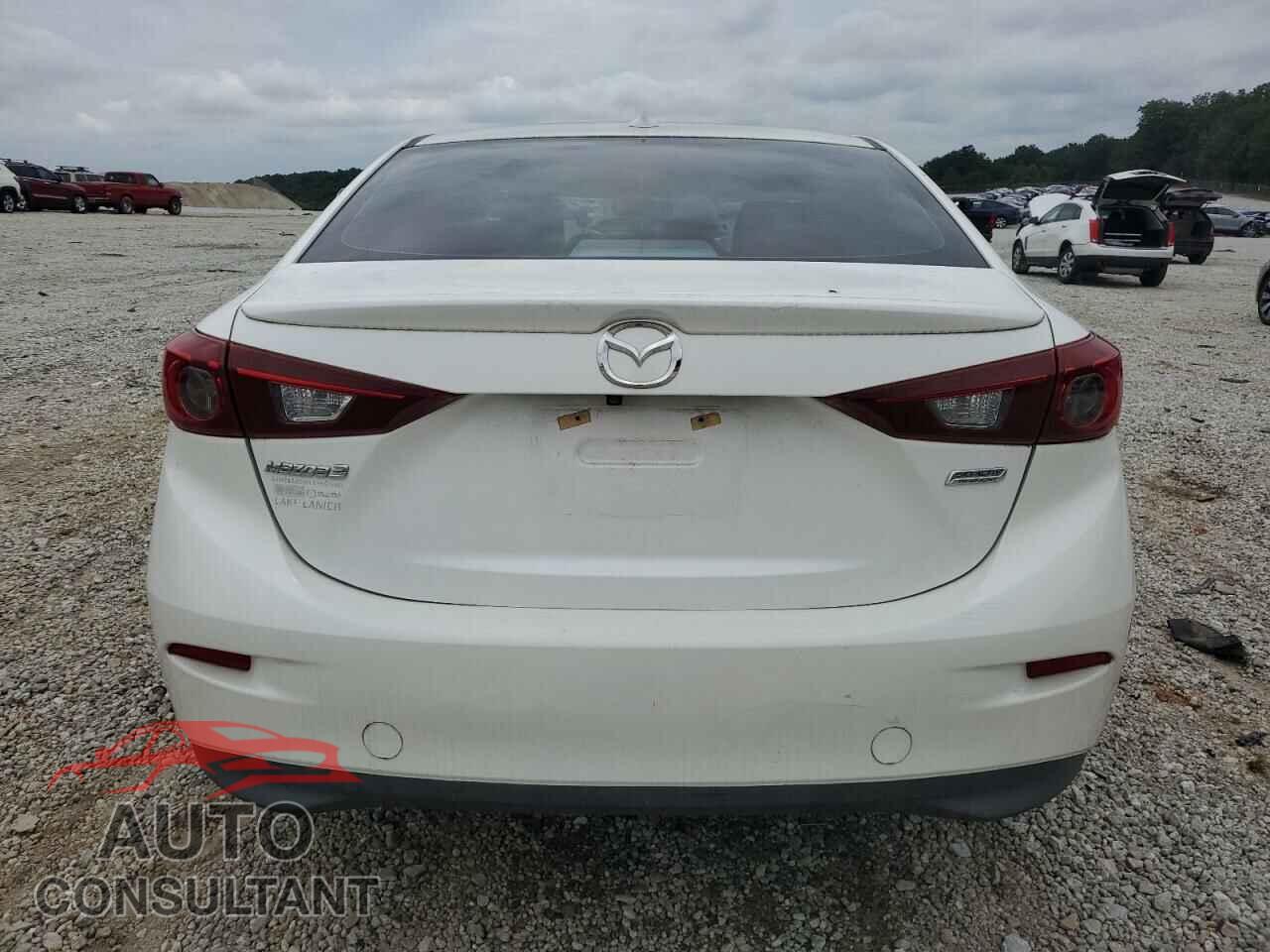 MAZDA 3 2014 - JM1BM1W77E1124193