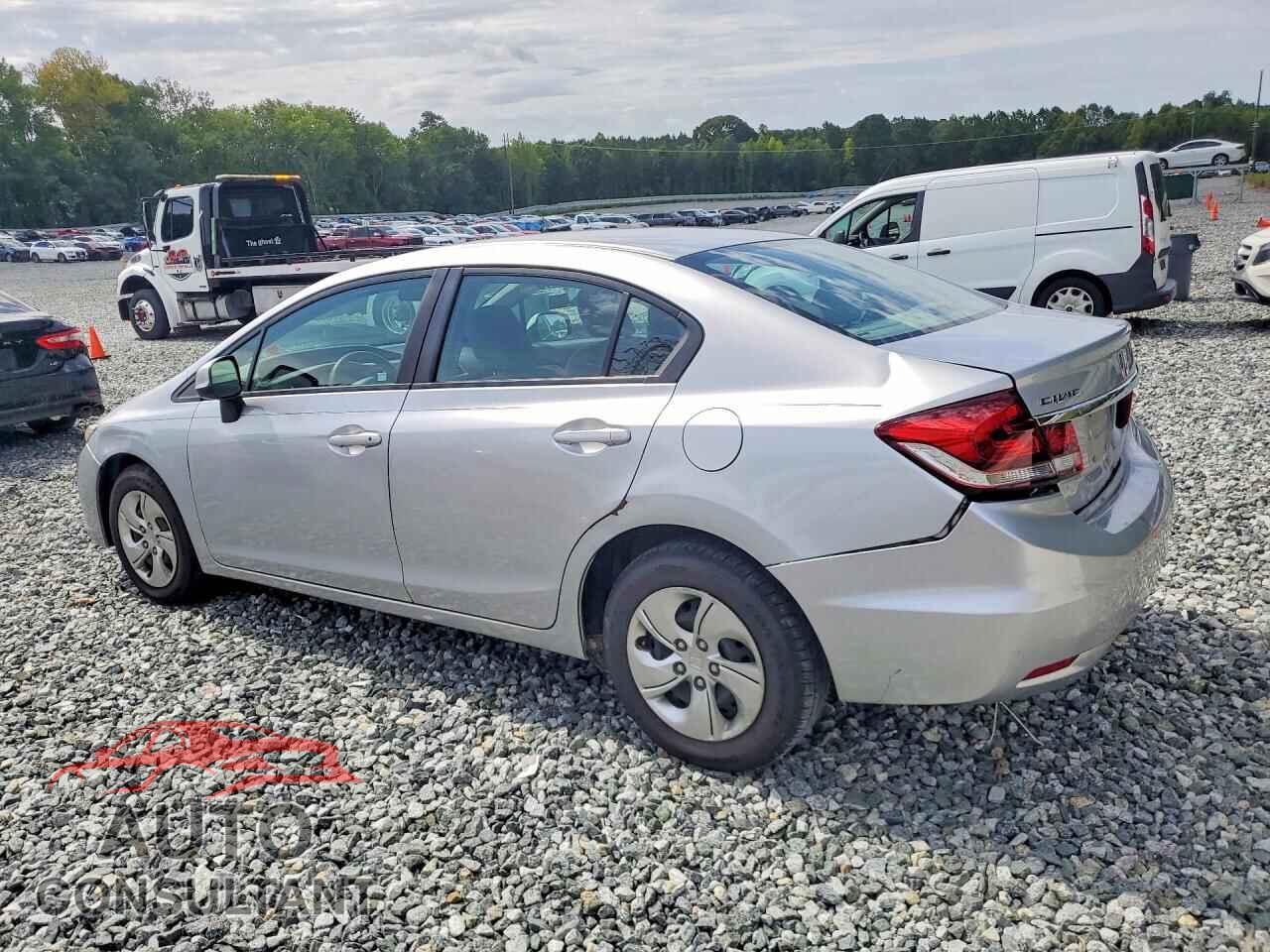 HONDA CIVIC 2013 - 2HGFB2F56DH511492