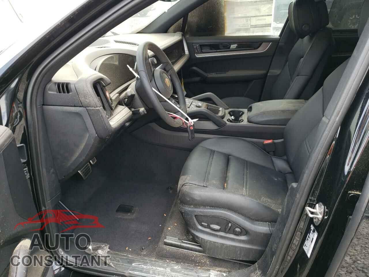PORSCHE CAYENNE 2024 - WP1AL2AY6RDA34671