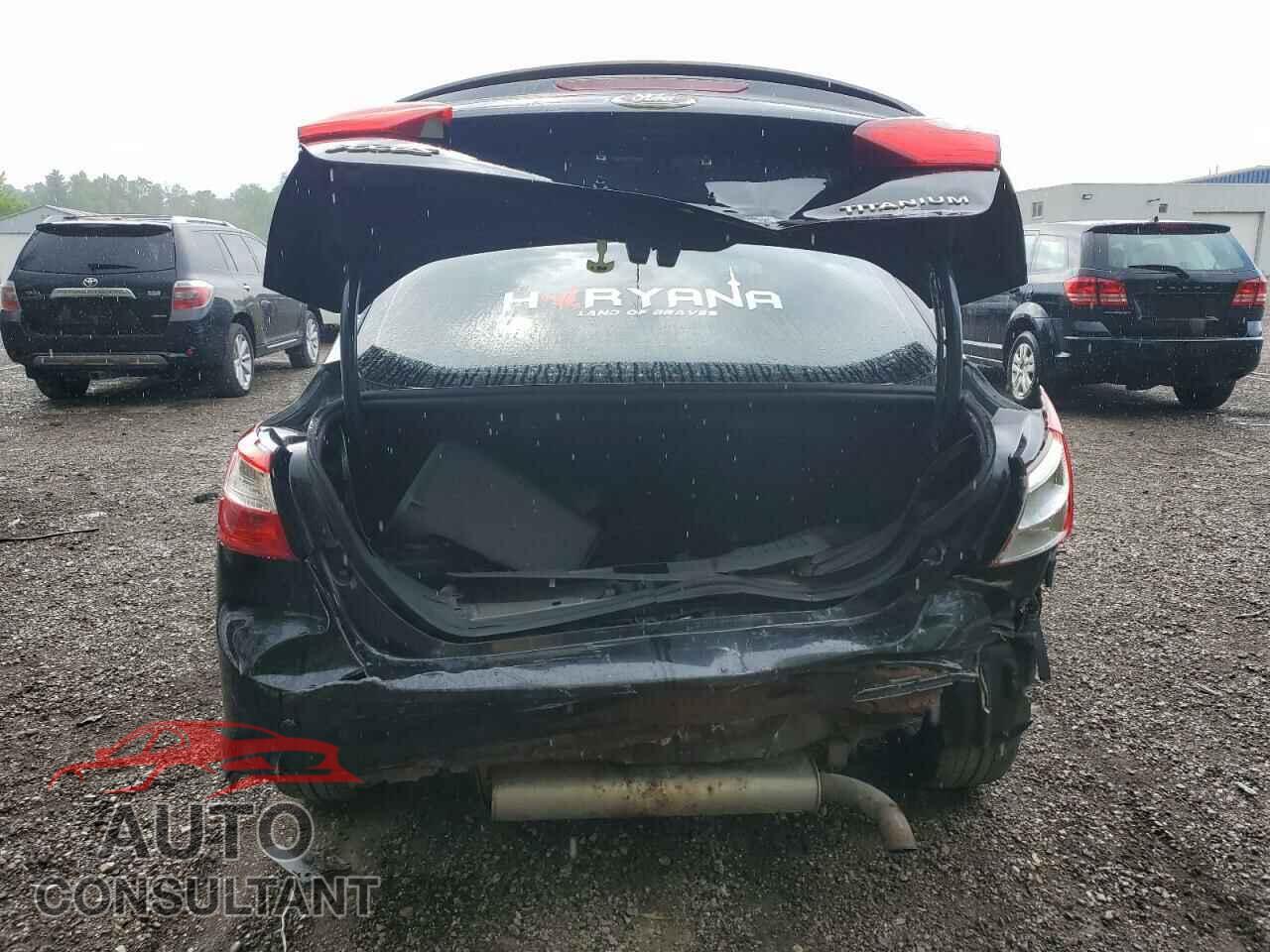FORD FOCUS 2012 - 1FAHP3J25CL136729