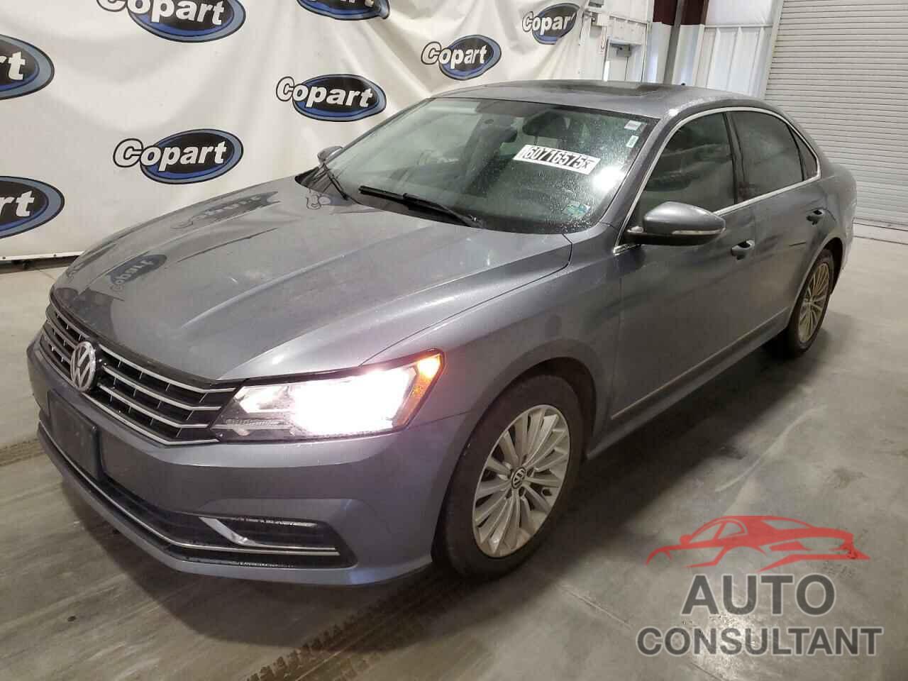 VOLKSWAGEN PASSAT 2017 - 1VWBT7A37HC030427