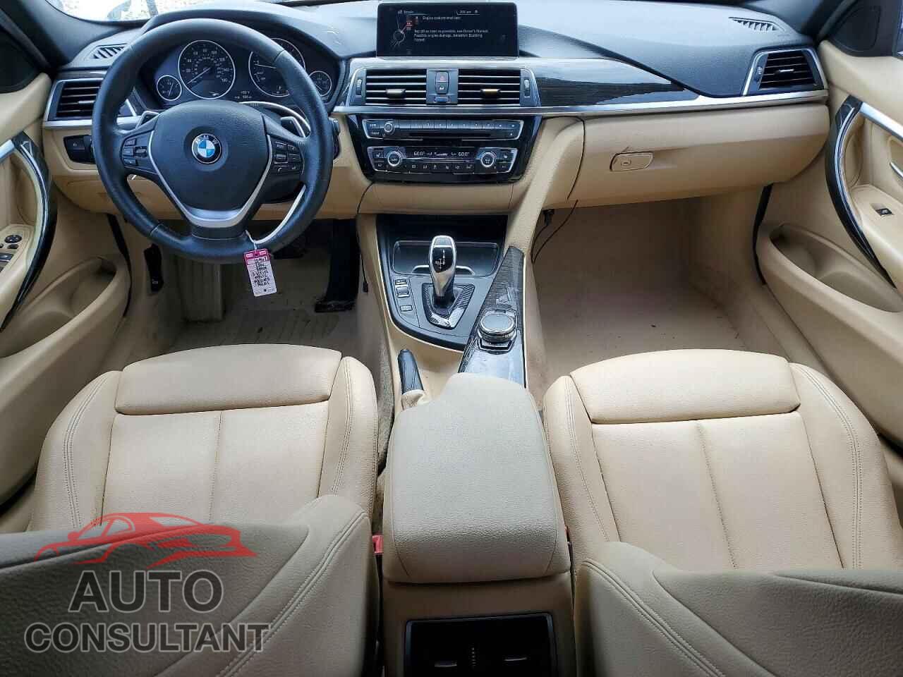 BMW 3 SERIES 2016 - WBA8E9G52GNU28155