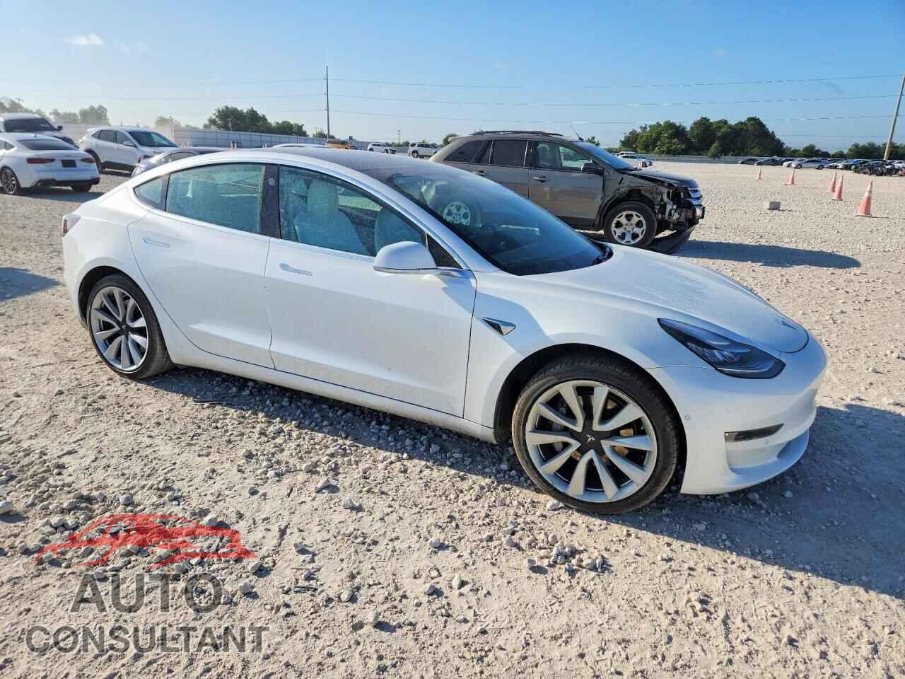 TESLA MODEL 3 2019 - 5YJ3E1EB9KF365988