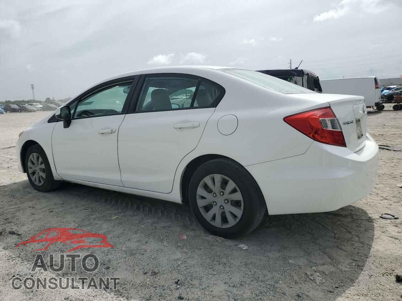 HONDA CIVIC 2012 - 2HGFB2F57CH595997
