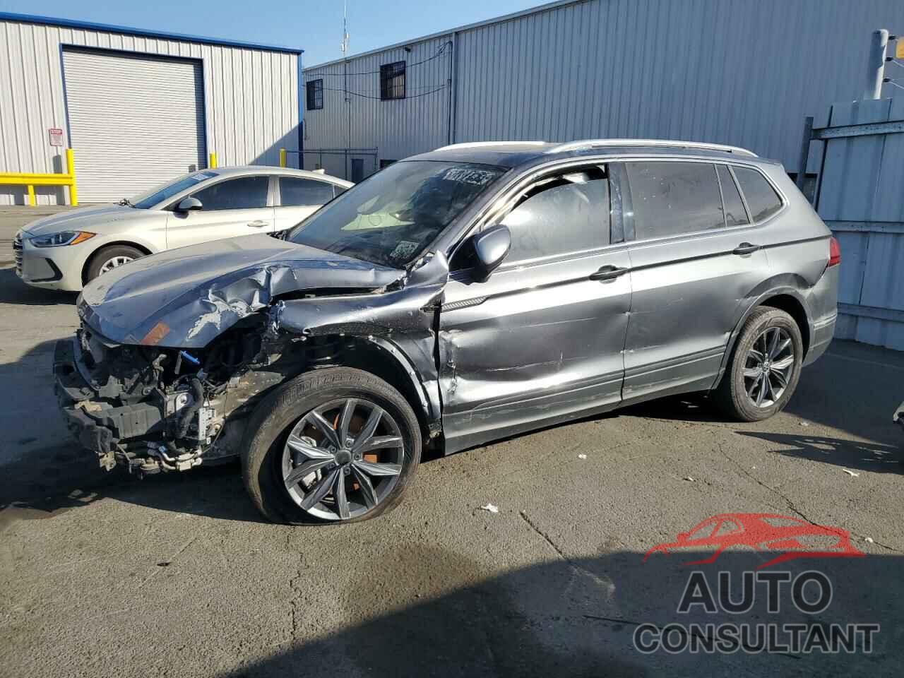 VOLKSWAGEN TIGUAN 2022 - 3VV2B7AX2NM060360