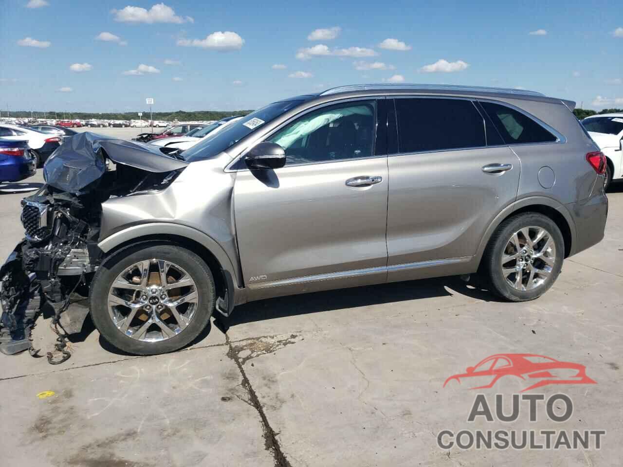 KIA SORENTO 2019 - 5XYPKDA51KG527875
