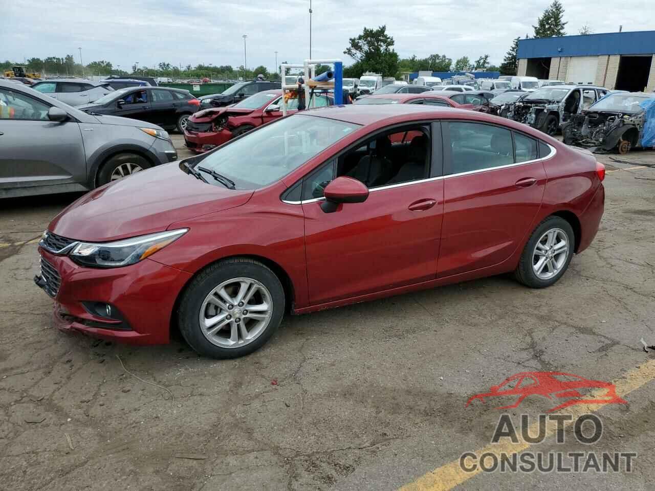 CHEVROLET CRUZE 2018 - 1G1BE5SMXJ7245557