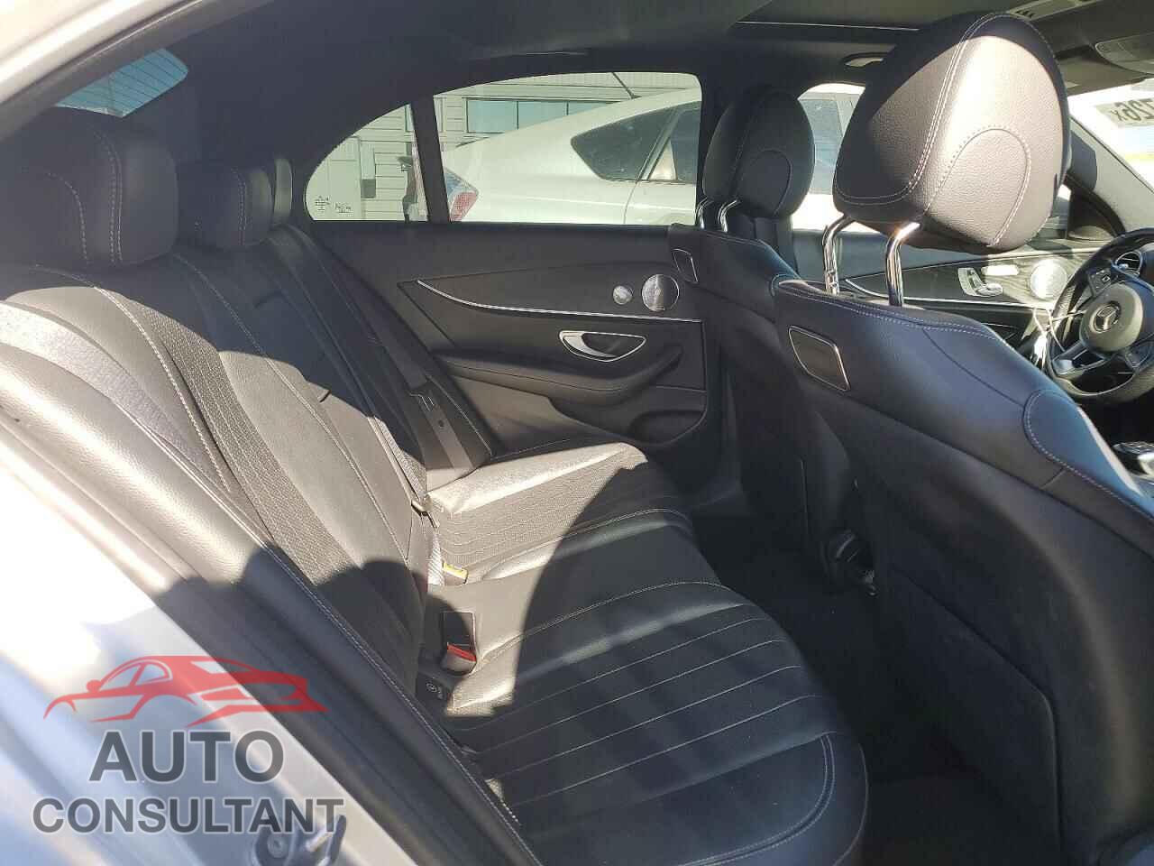 MERCEDES-BENZ E-CLASS 2018 - WDDZF4JB0JA458037