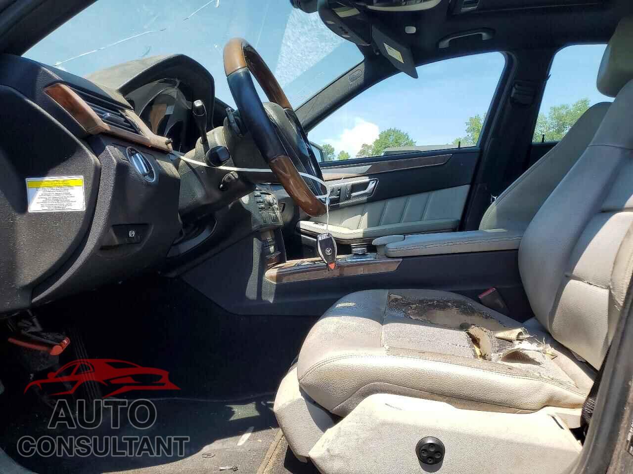 MERCEDES-BENZ E-CLASS 2012 - WDDHF5KB6CA646192