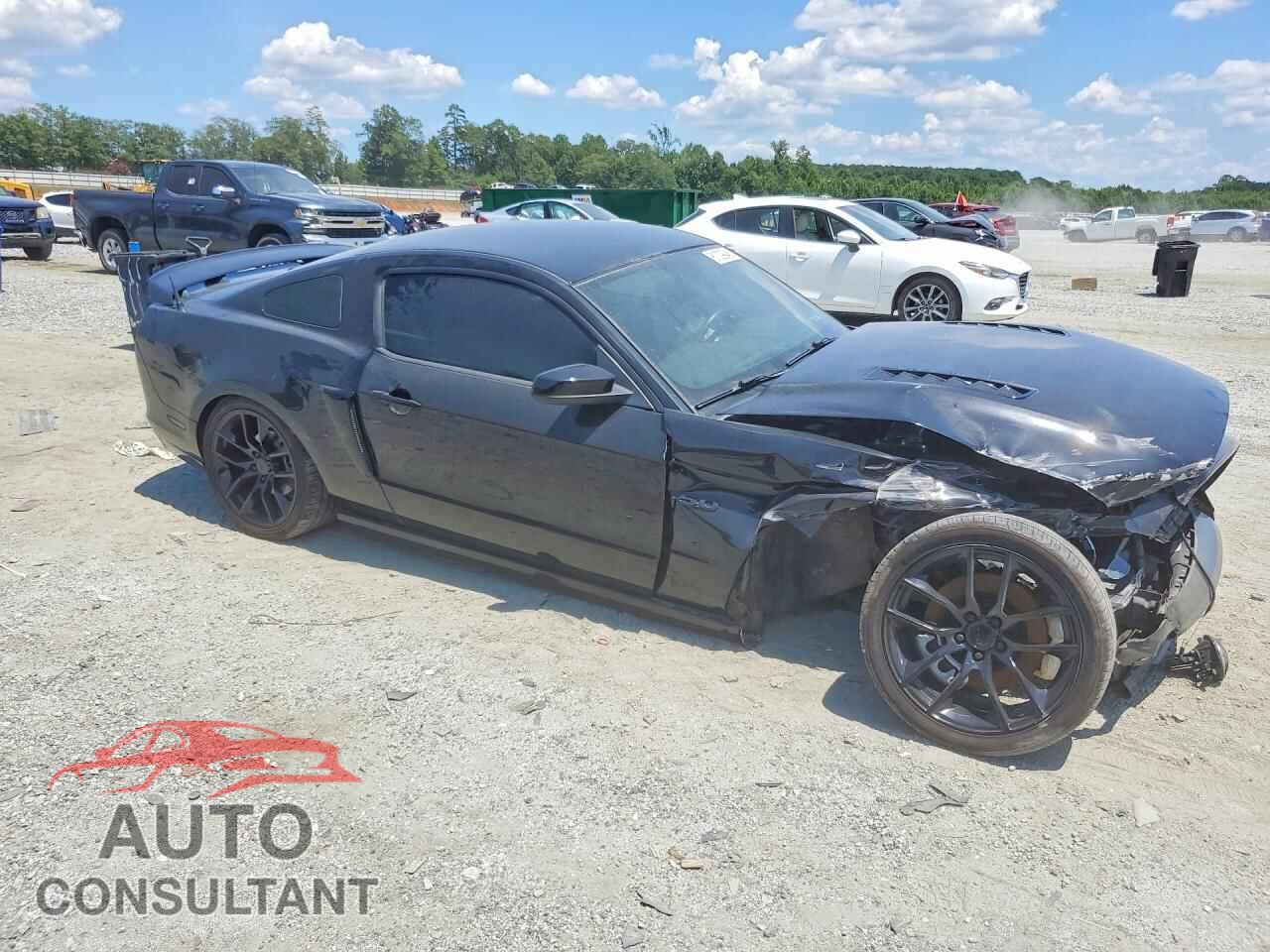 FORD MUSTANG 2014 - 1ZVBP8CF4E5276532