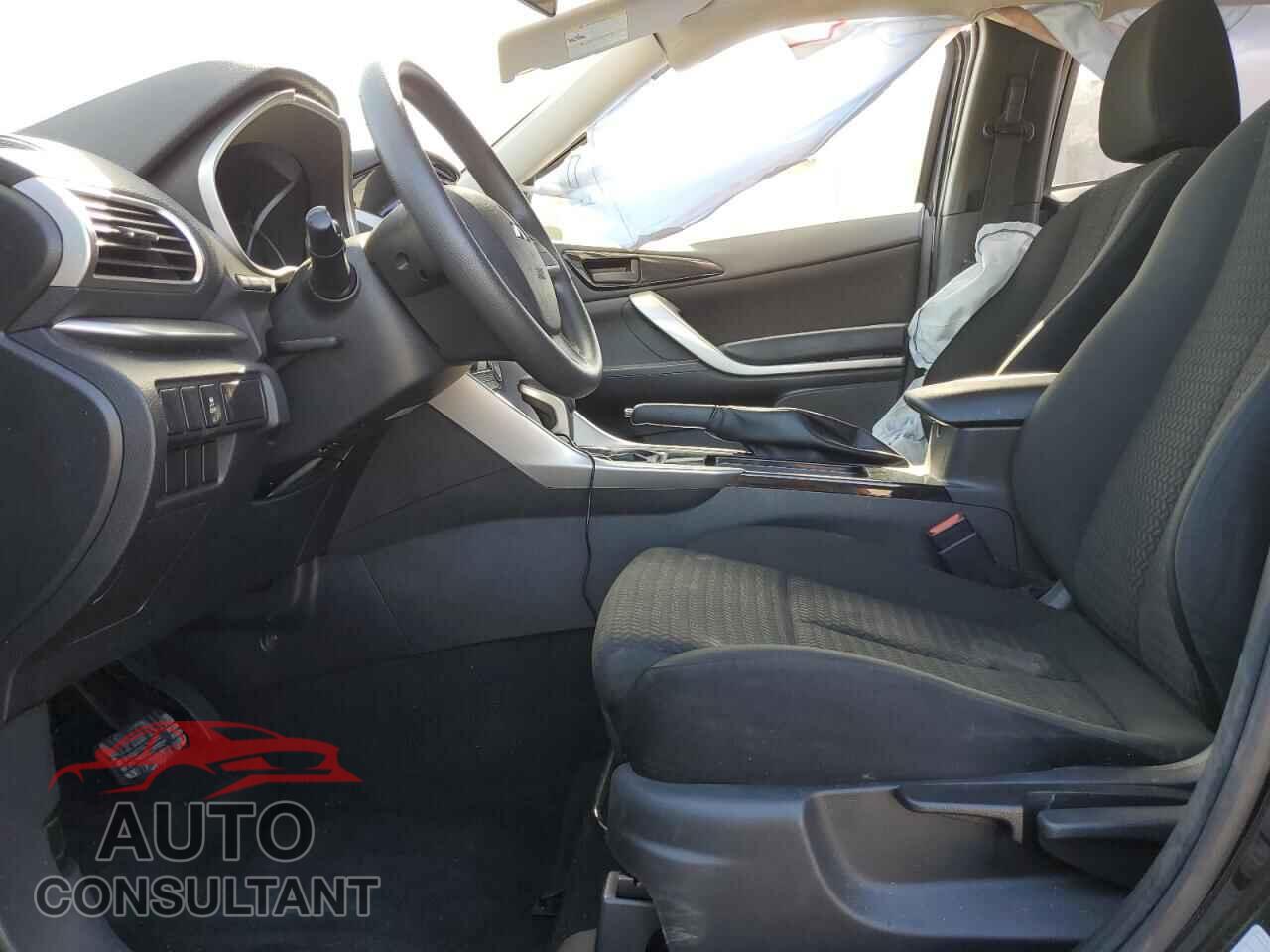 MITSUBISHI ECLIPSE 2020 - JA4AT3AA5LZ013163