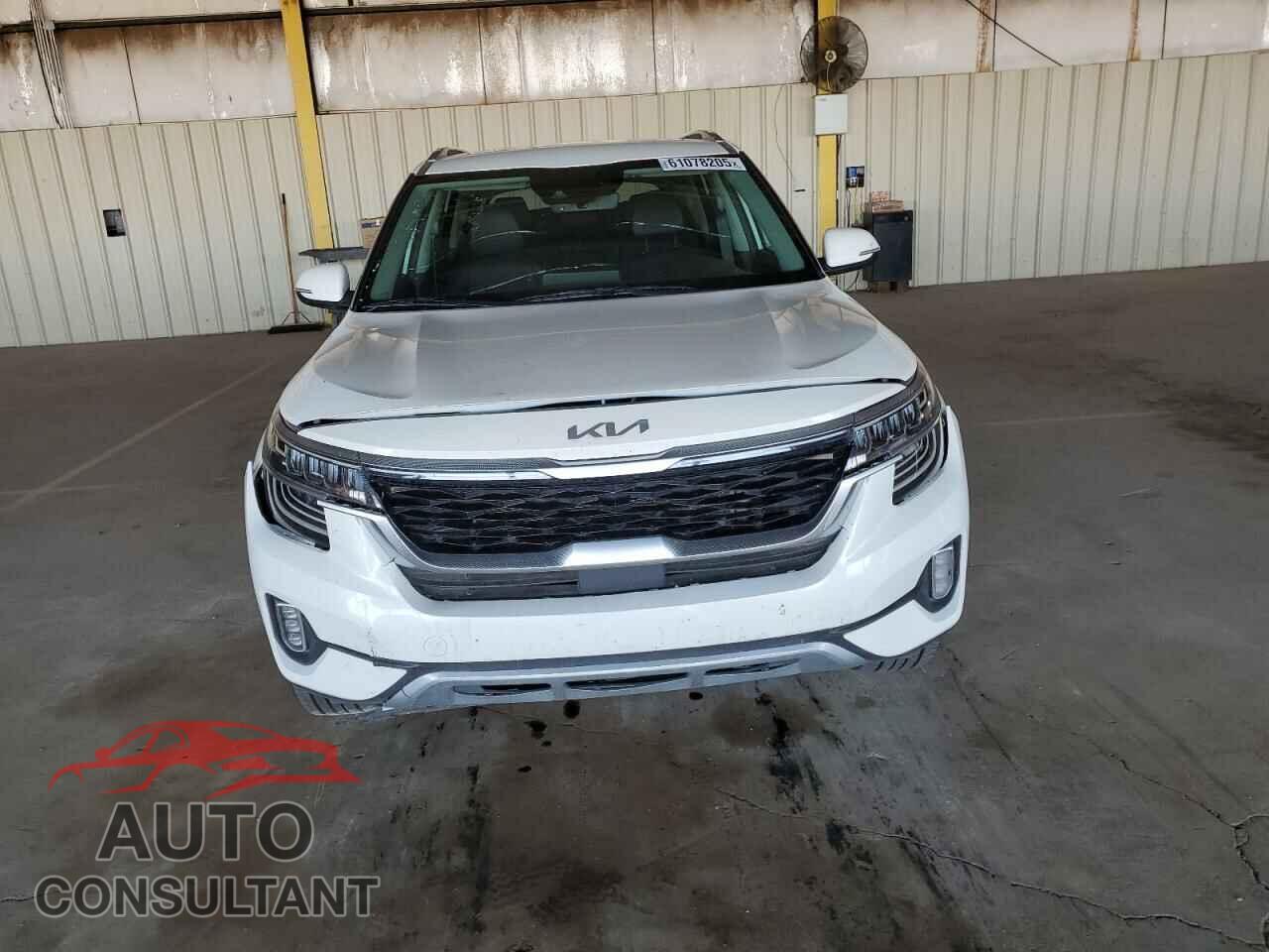 KIA SELTOS 2023 - KNDETCA21P7356246