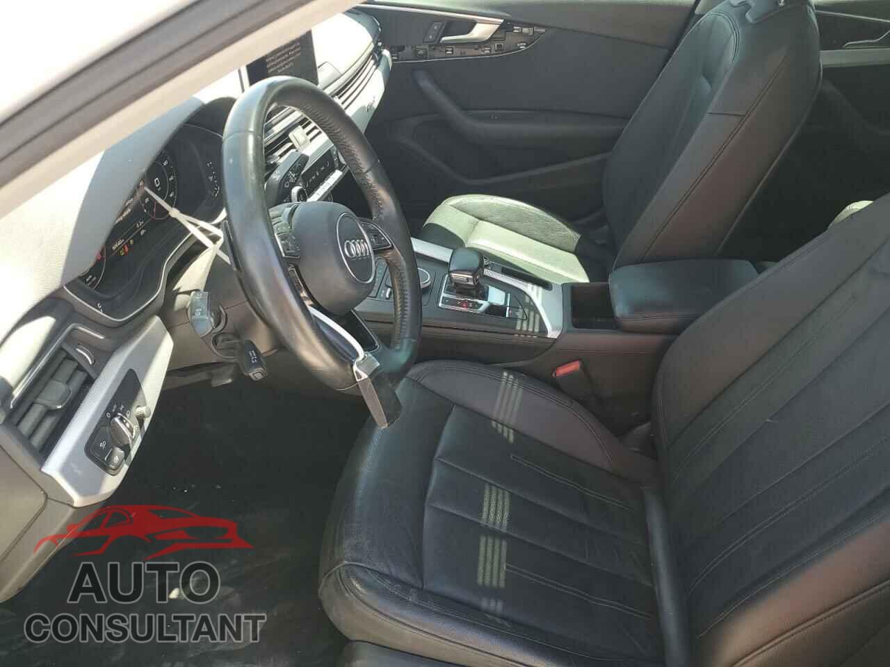 AUDI A4 2017 - WAUDNAF43HN054861