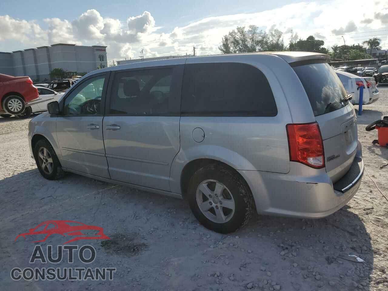 DODGE CARAVAN 2011 - 2D4RN3DG0BR650699
