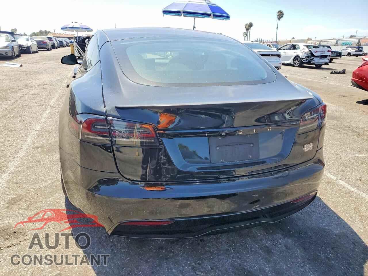 TESLA MODEL S 2023 - 5YJSA1E61PF524665