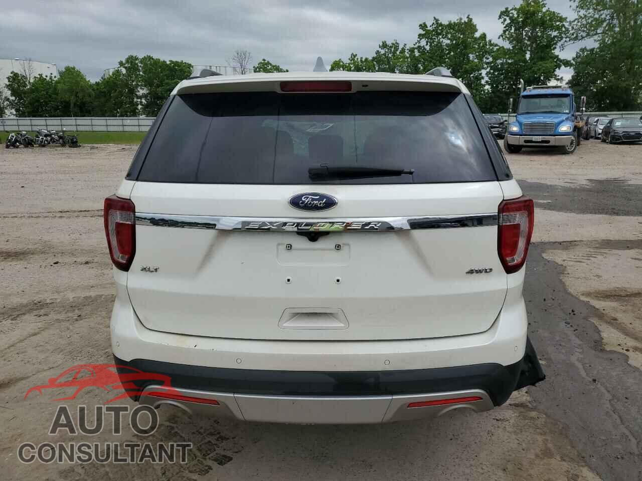 FORD EXPLORER 2017 - 1FM5K8D8XHGC74397
