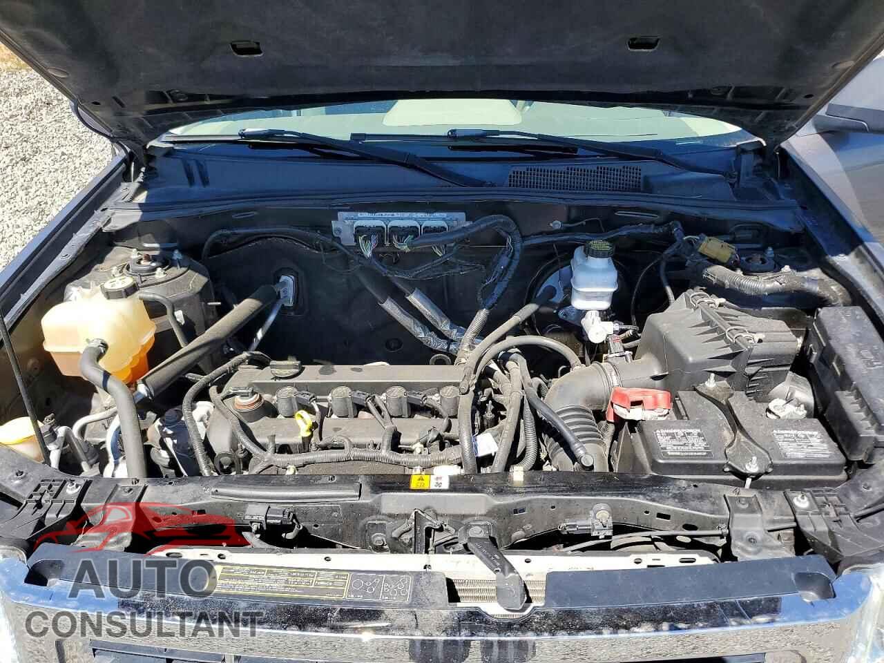 FORD ESCAPE 2010 - 1FMCU9C77AKB76477