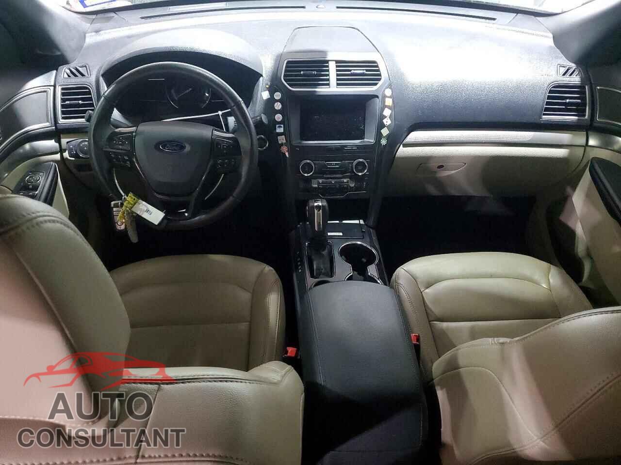 FORD EXPLORER 2018 - 1FM5K7D88JGB94516