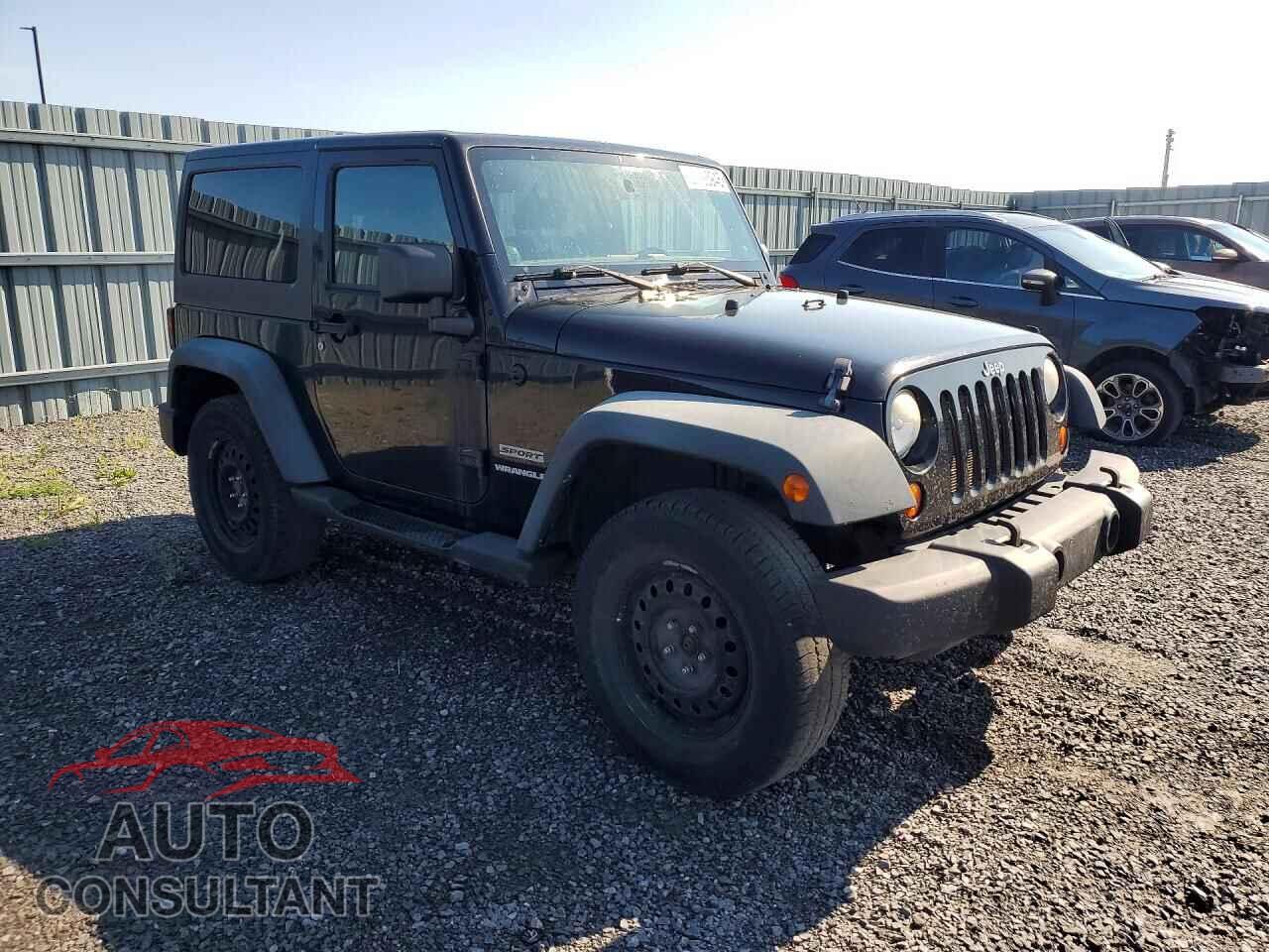JEEP WRANGLER 2011 - 1J4AA2D10BL558023
