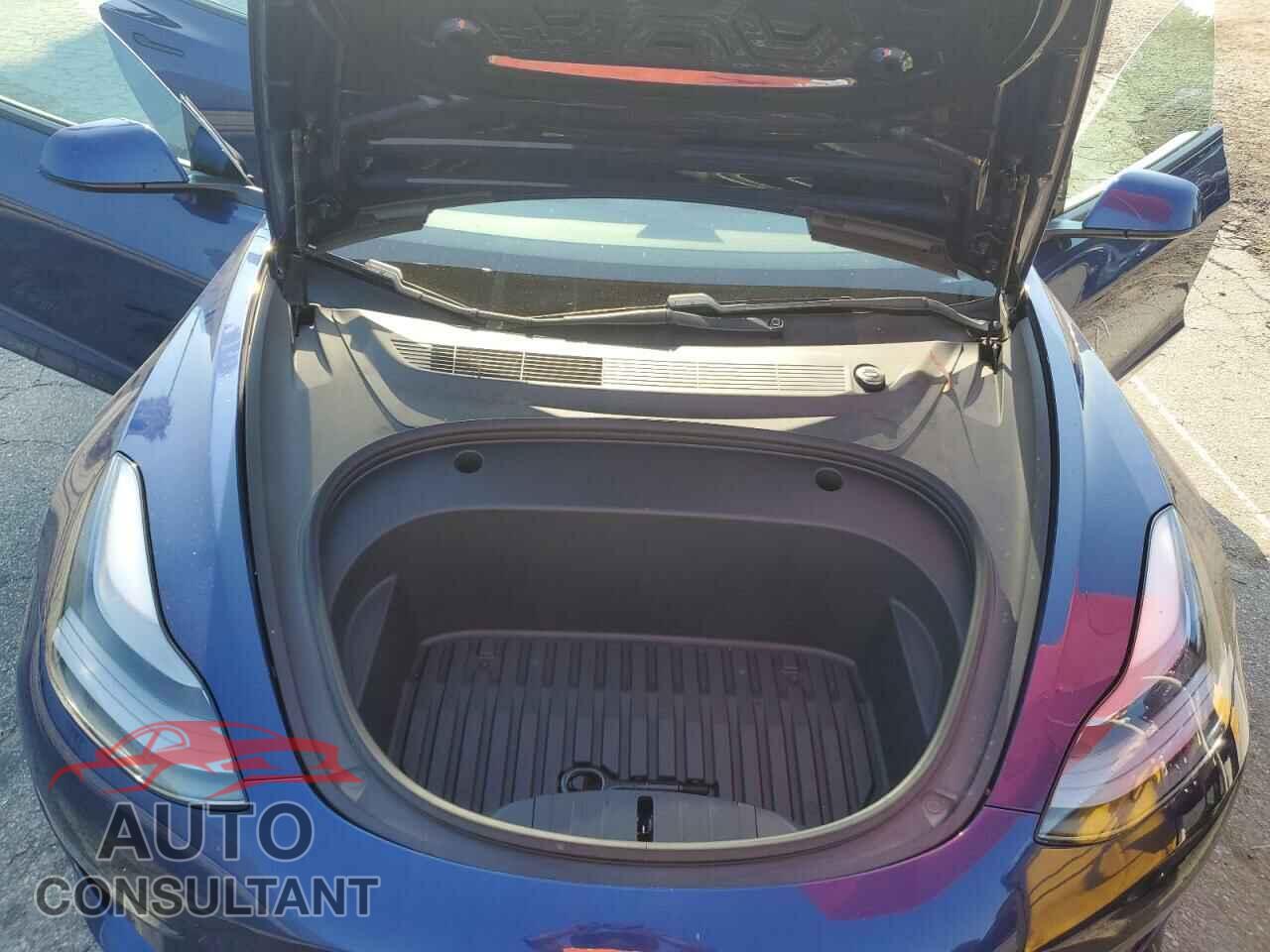 TESLA MODEL 3 2021 - 5YJ3E1EA2MF015810