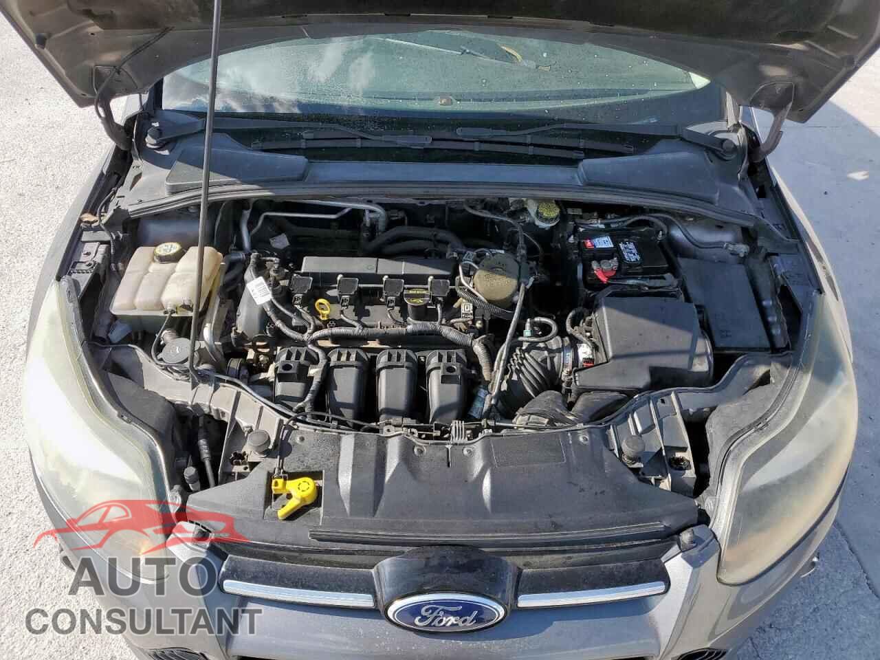 FORD FOCUS 2012 - 1FAHP3N26CL172407