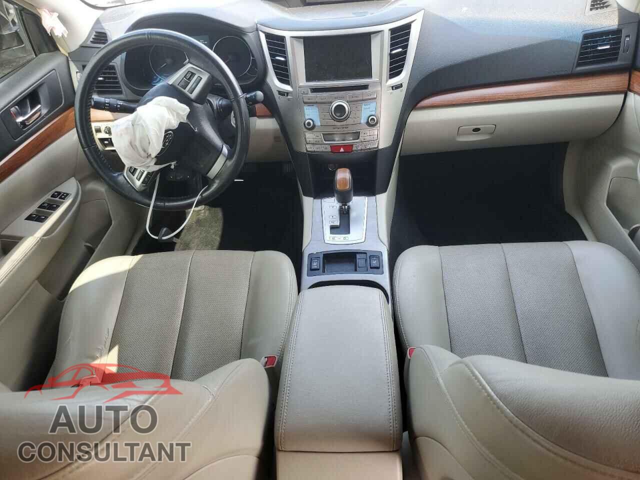 SUBARU OUTBACK 2014 - 4S4BRCMC4E3231344