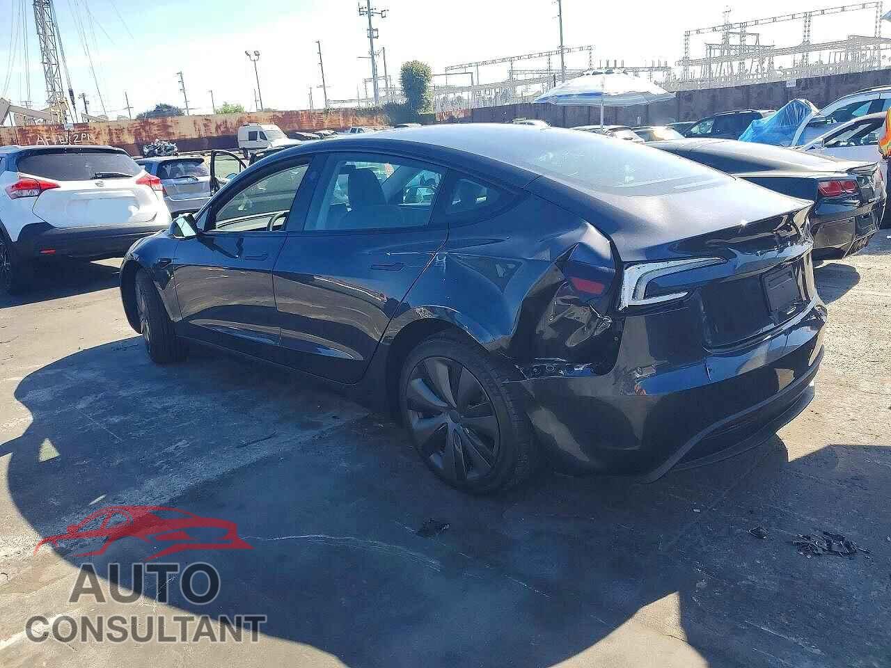 TESLA MODEL 3 2024 - 5YJ3E1EA7RF864435