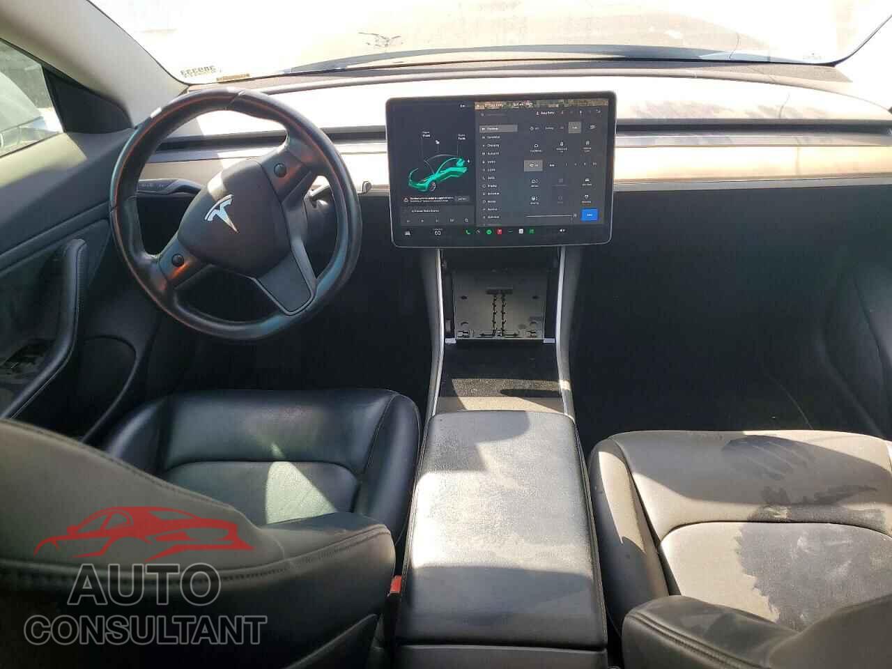 TESLA MODEL 3 2018 - 5YJ3E1EA7JF015829
