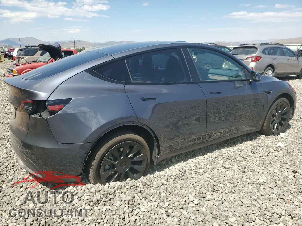 TESLA MODEL Y 2023 - 7SAYGDEE0PF898110