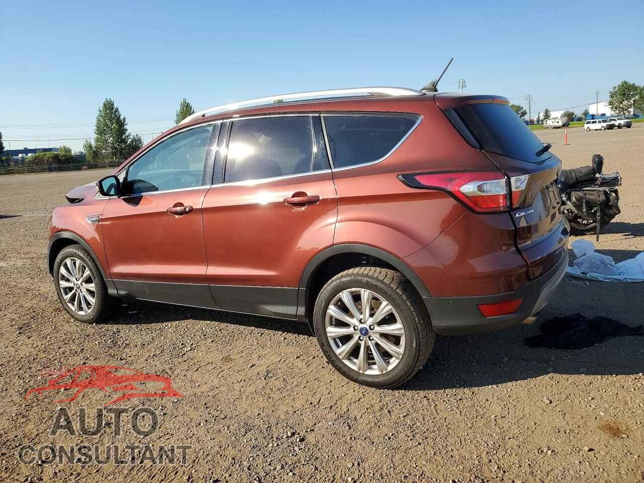 FORD ESCAPE 2018 - 1FMCU9J93JUC82532