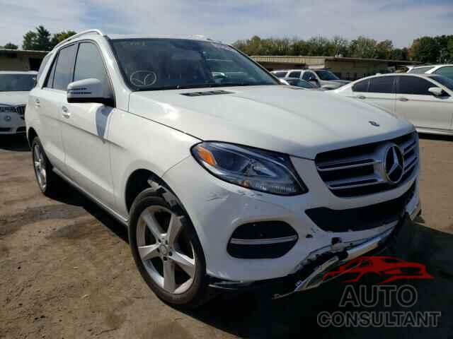 MERCEDES-BENZ GLE-CLASS 2017 - 4JGDA5HB3HA820527