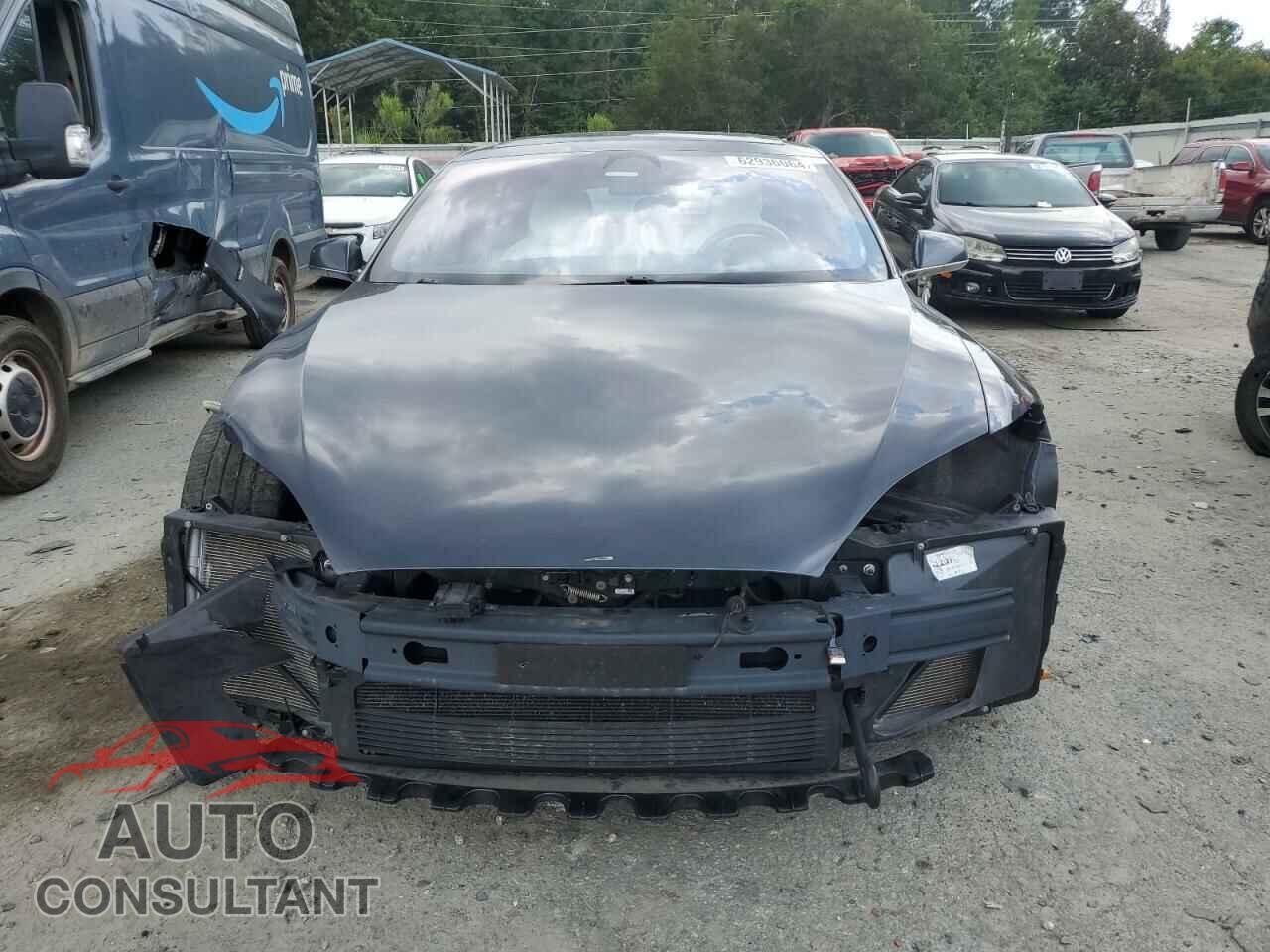 TESLA MODEL S 2018 - 5YJSA1E47JF291476