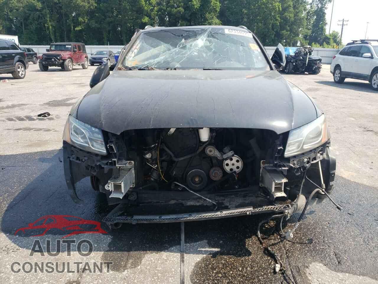 AUDI Q5 2012 - WA1LFAFP3CA091618