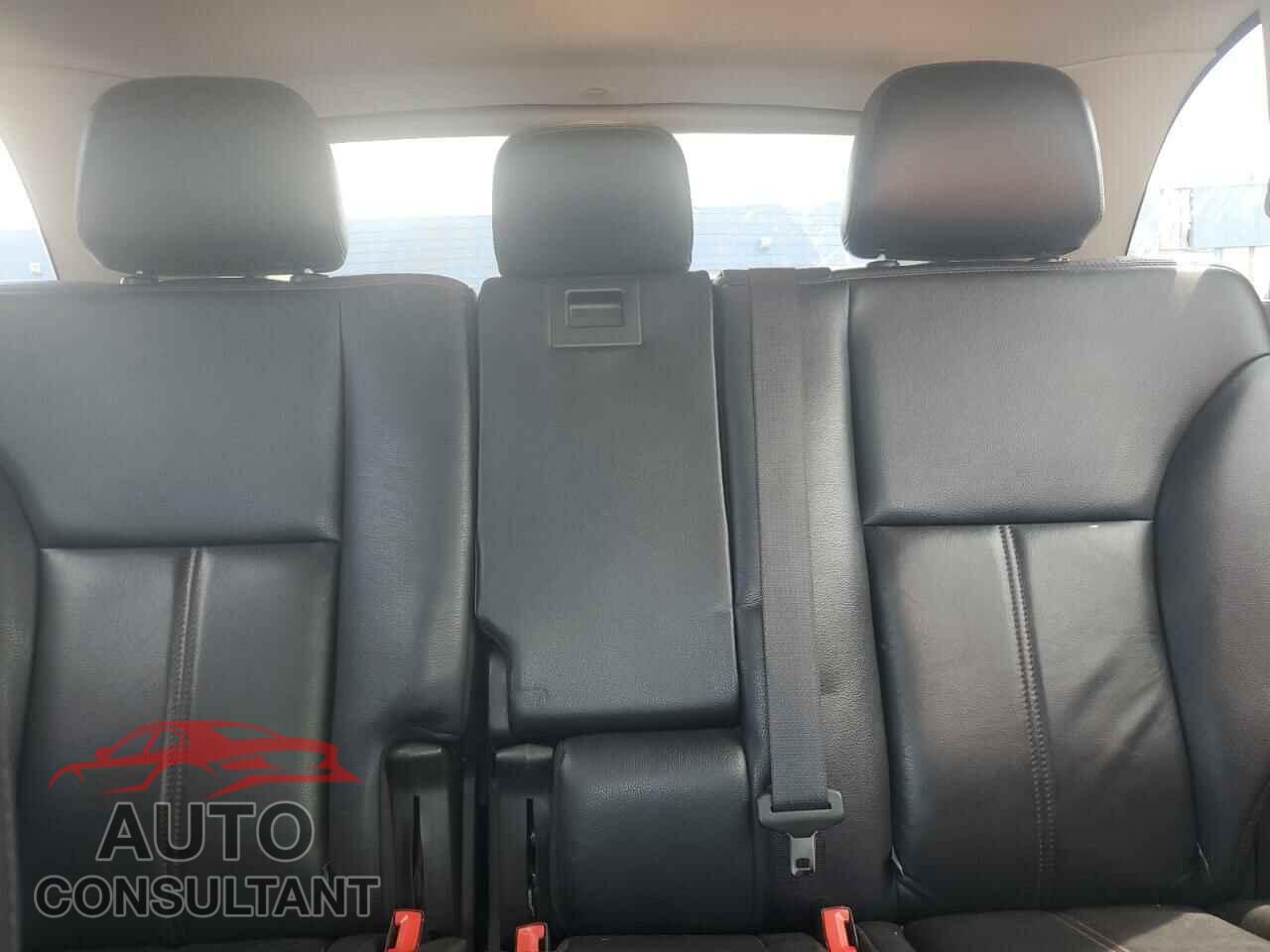 FORD EDGE 2011 - 2FMDK4JC7BBA52945
