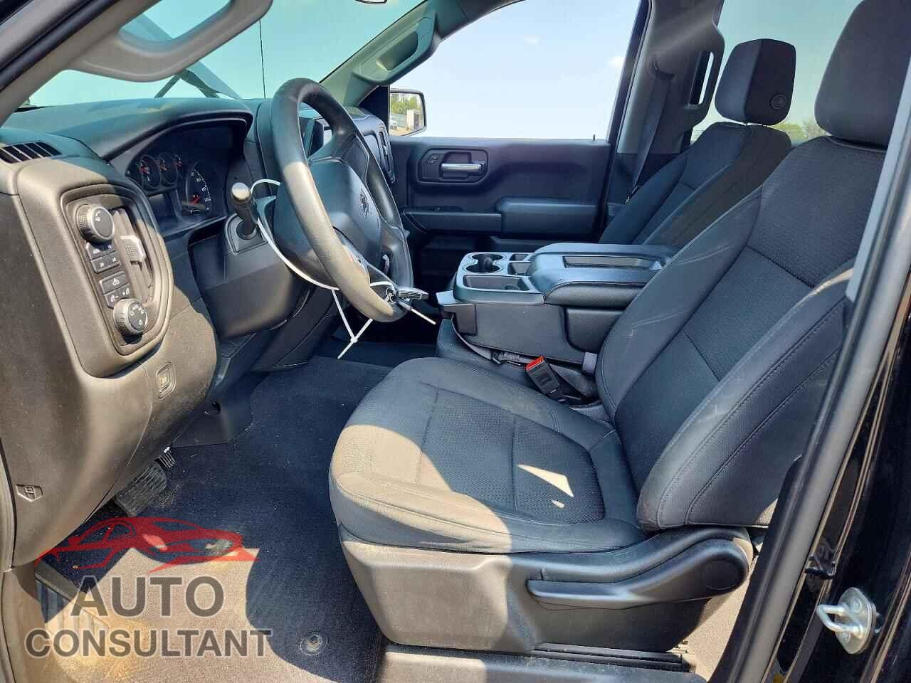 CHEVROLET SILVERADO 2020 - 1GCPYCEF2LZ193807