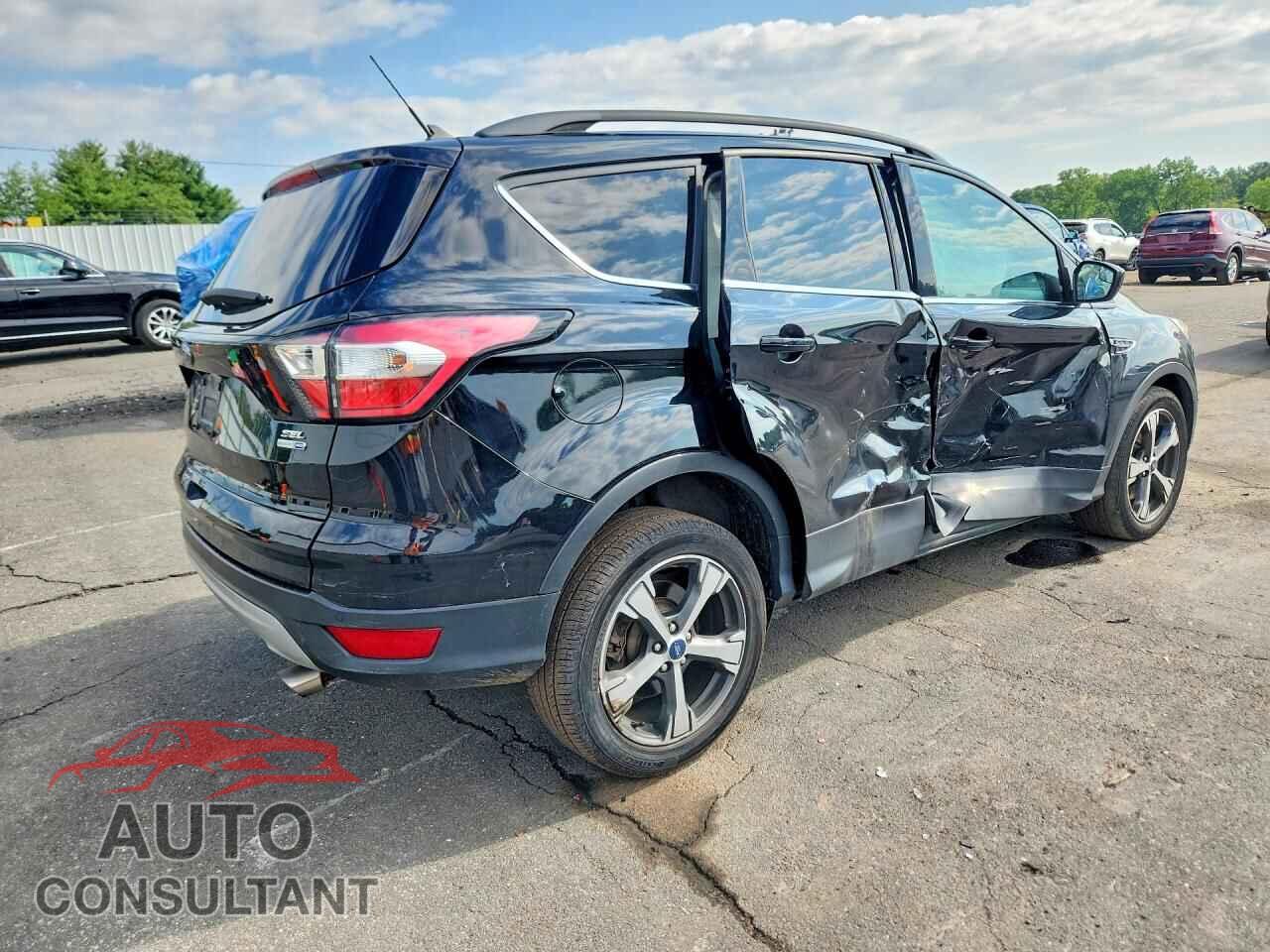FORD ESCAPE 2018 - 1FMCU9HD0JUD25332