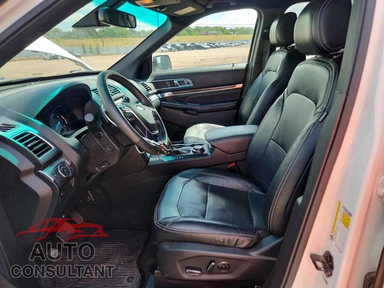 FORD EXPLORER 2016 - 1FM5K8F86GGA25462