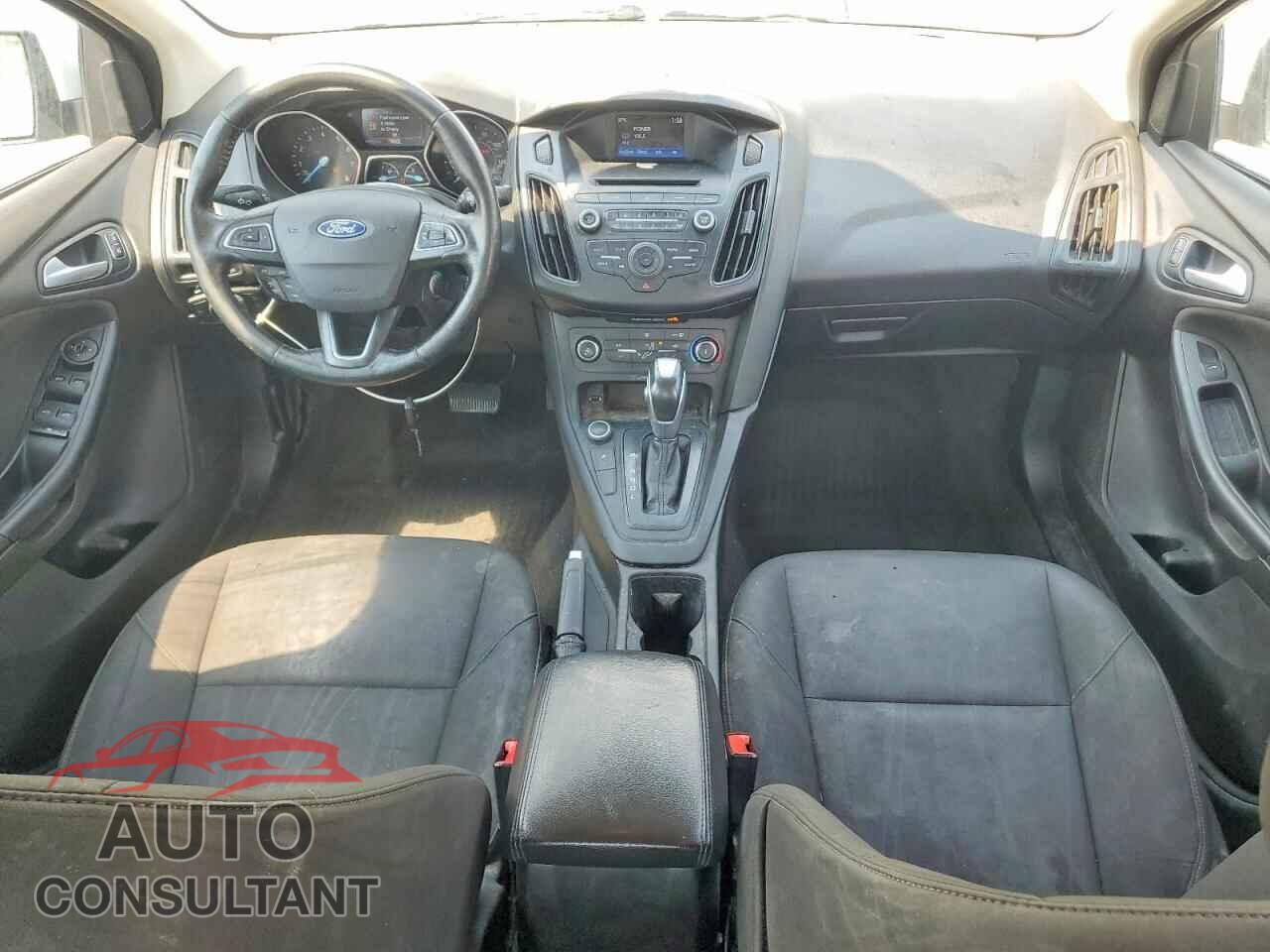 FORD FOCUS 2016 - 1FADP3F22GL221136