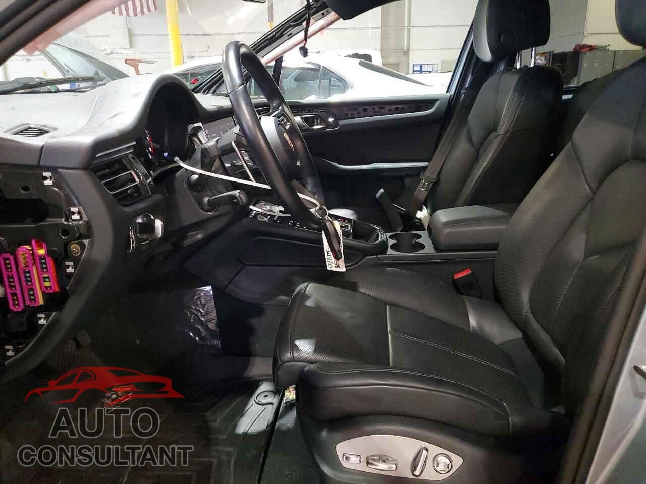 PORSCHE MACAN 2024 - WP1AA2A51RLB00206