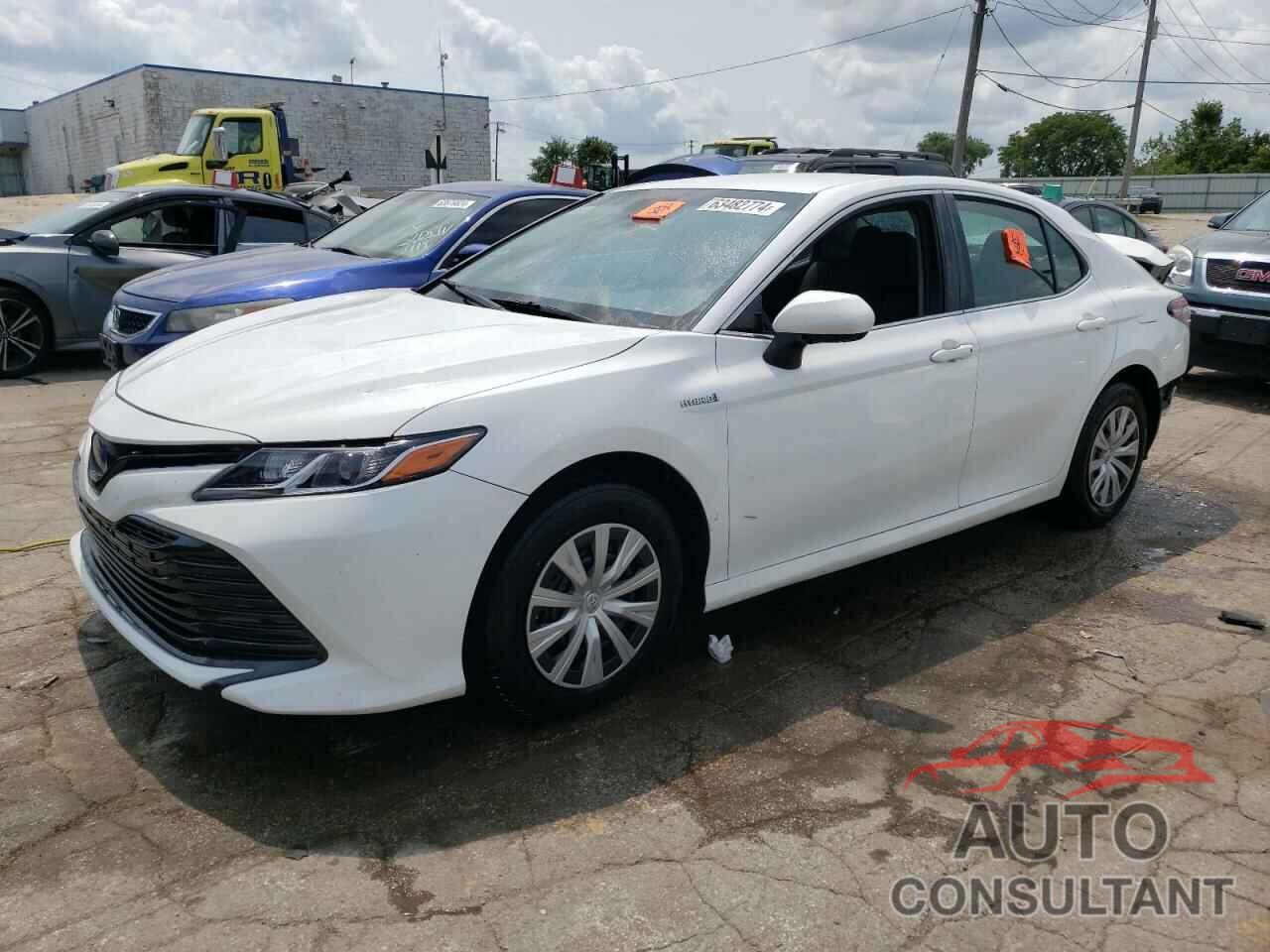 TOYOTA CAMRY 2018 - 4T1B31HK3JU503104