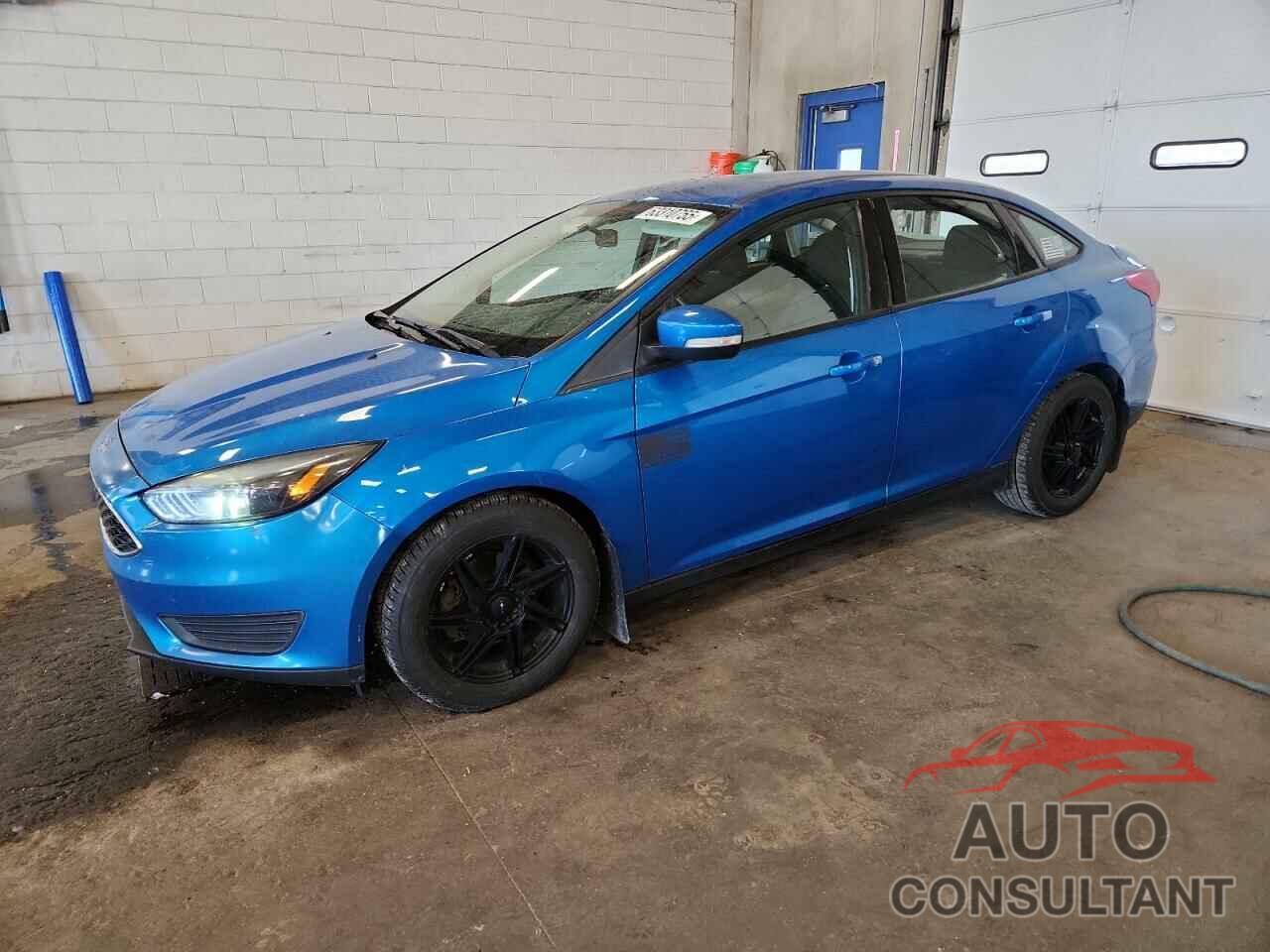 FORD FOCUS 2015 - 1FADP3F2XFL281227