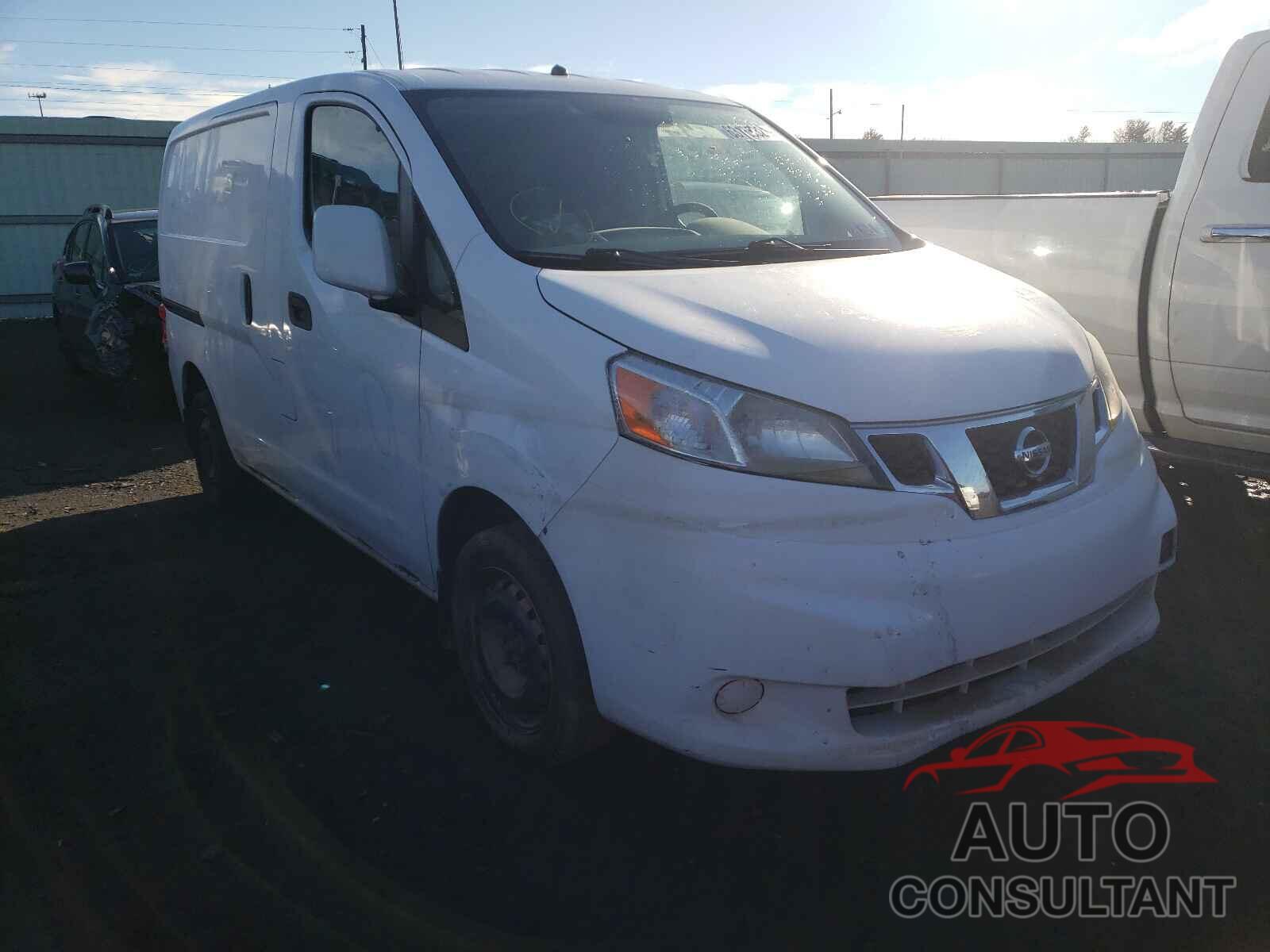 NISSAN NV 2017 - 3N6CM0KN8HK714535