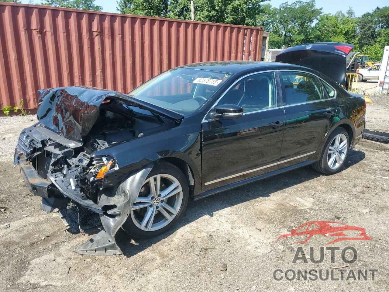 VOLKSWAGEN PASSAT 2013 - 1VWCN7A33DC138813