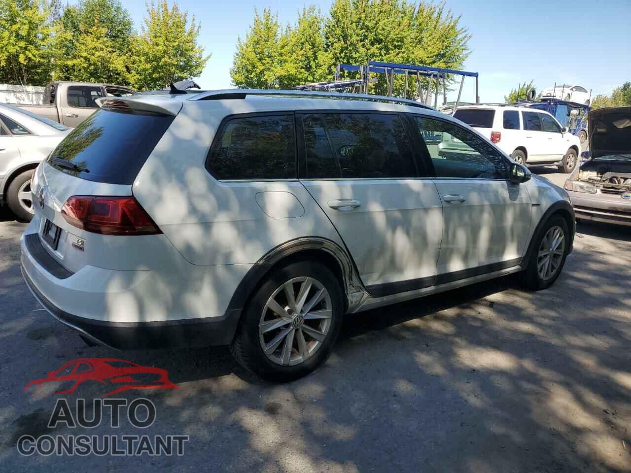 VOLKSWAGEN GOLF 2017 - 3VWH17AU4HM529760