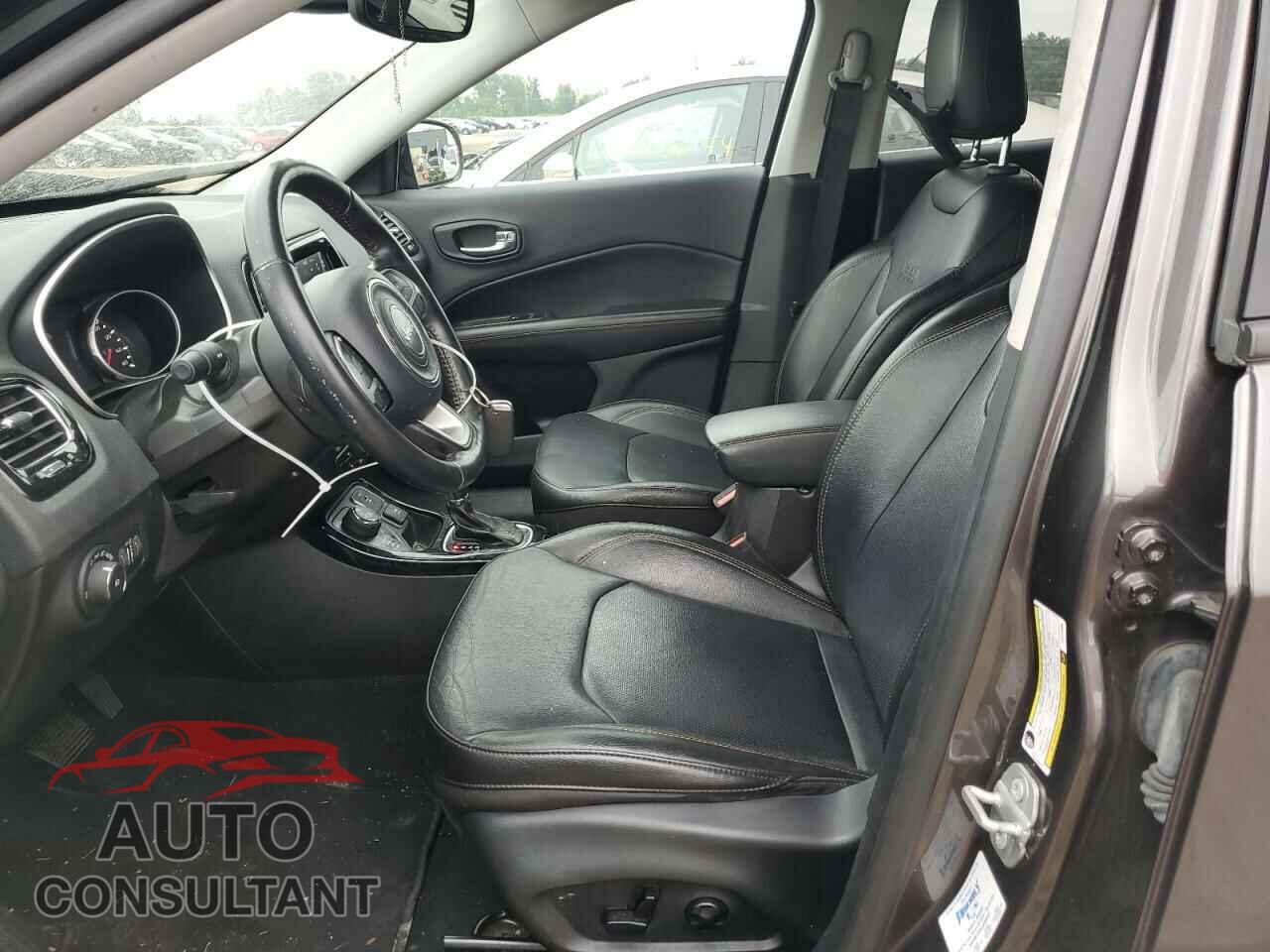 JEEP COMPASS 2020 - 3C4NJDCBXLT215996