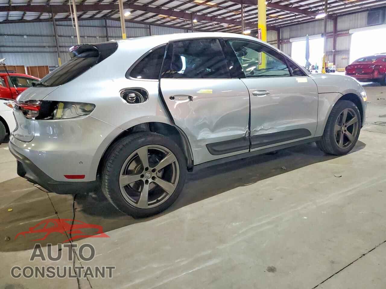PORSCHE MACAN 2024 - WP1AA2A51RLB00206