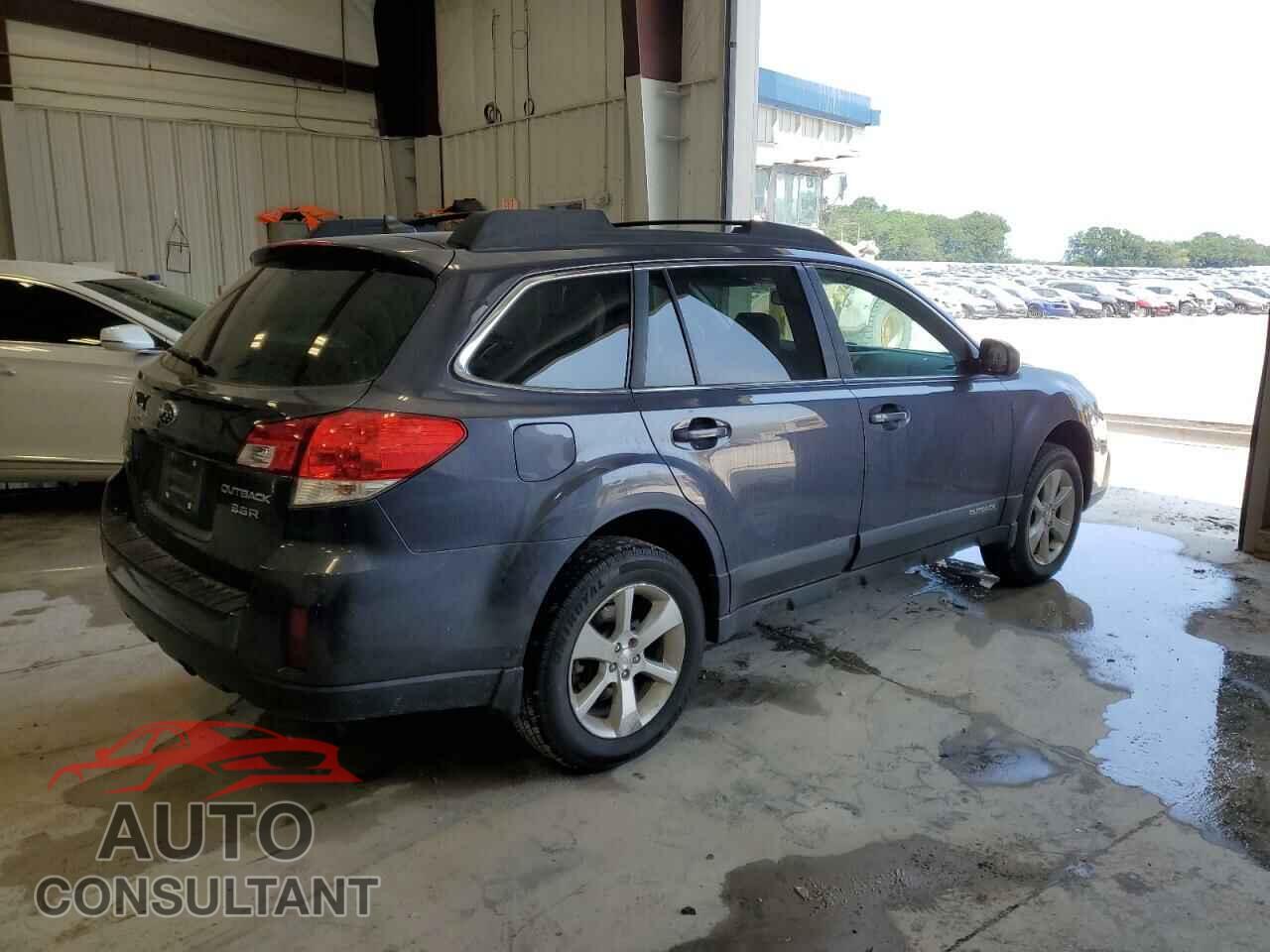 SUBARU OUTBACK 2013 - 4S4BRDJC2D2205839