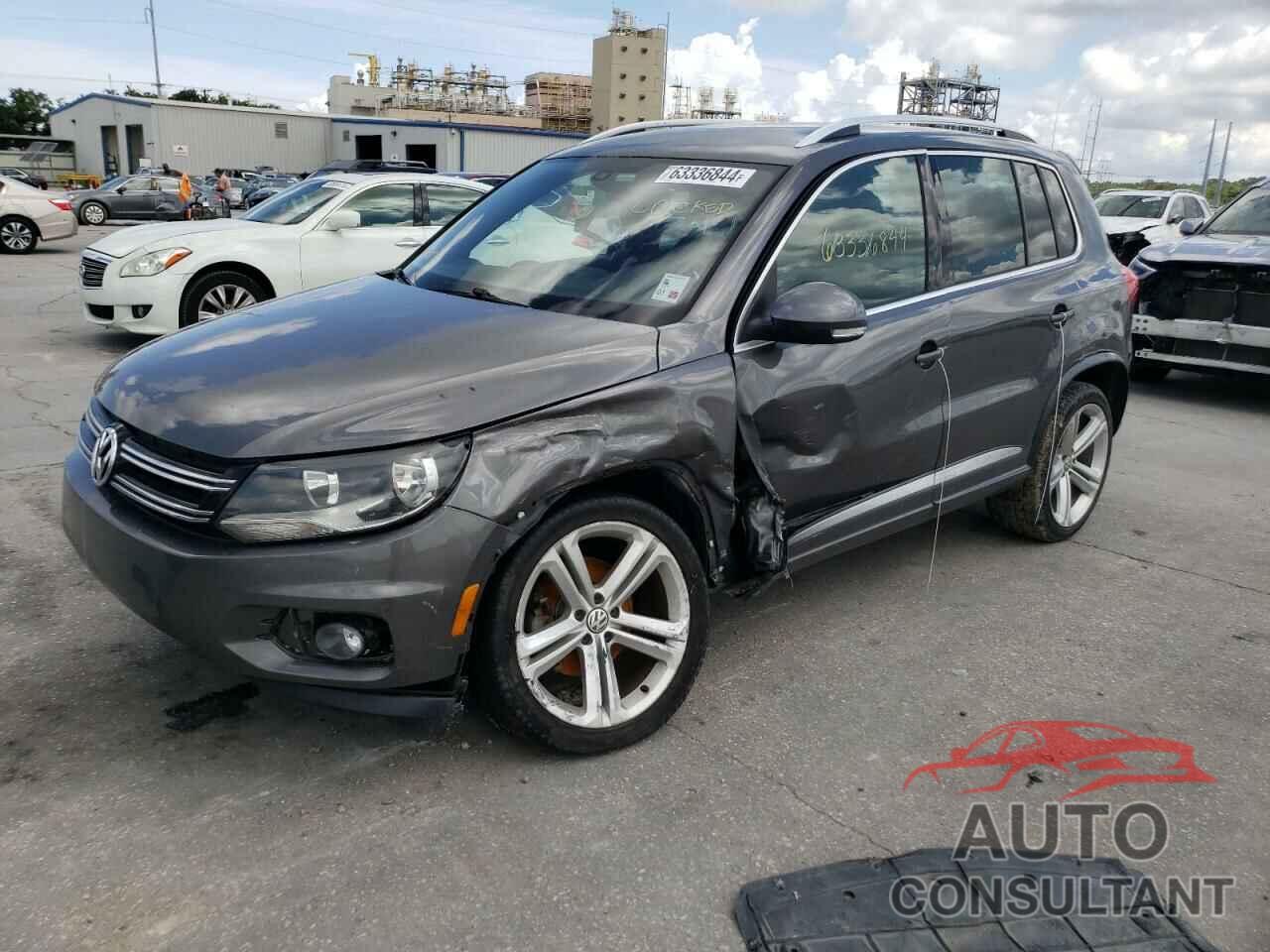 VOLKSWAGEN TIGUAN 2016 - WVGAV7AX0GW610154