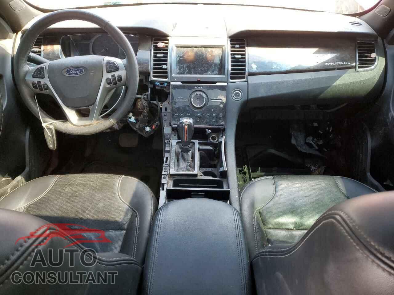 FORD TAURUS 2019 - 1FAHP2J88KG115900