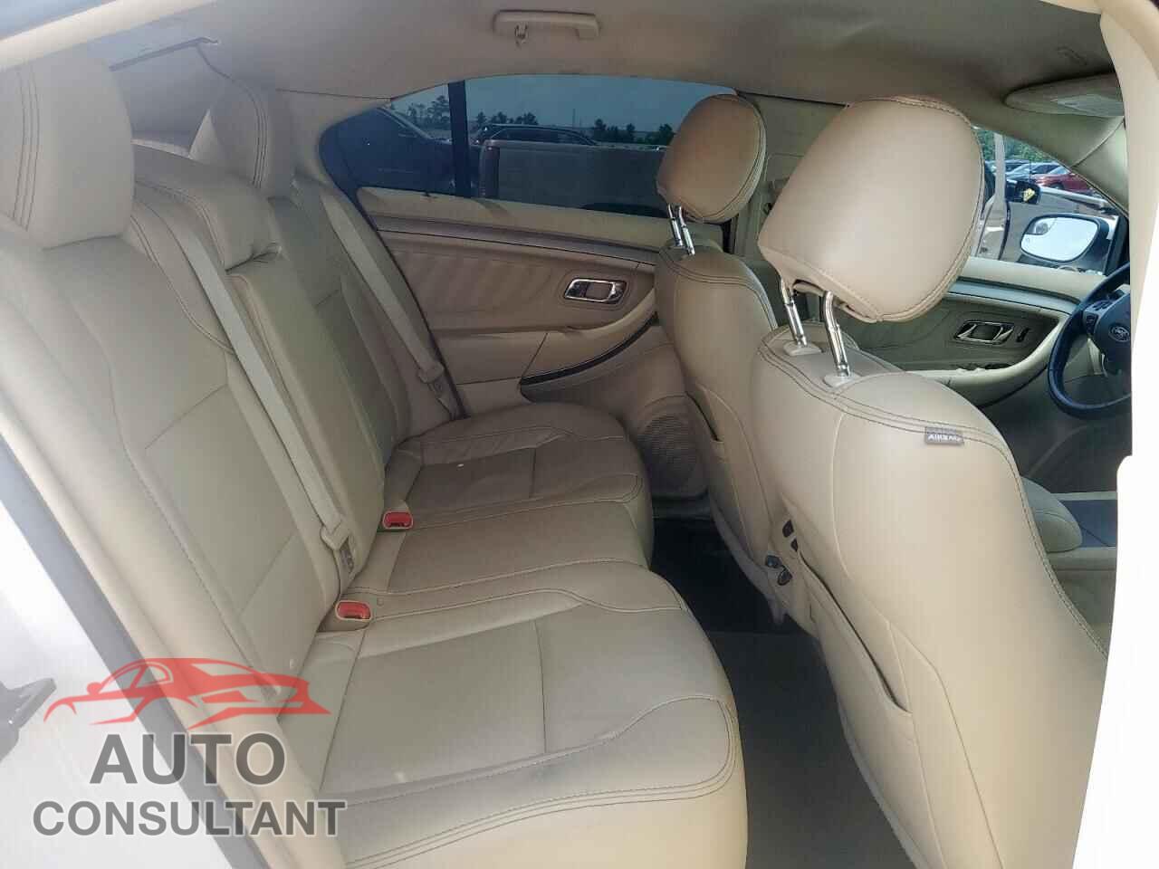 FORD TAURUS 2013 - 1FAHP2E90DG163610